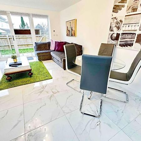 Paradigm House, Stunning 2-Bedroom Apartment 1, Free Parking, Оксфорд Екстер'єр фото